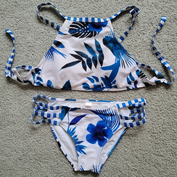 H&M Striped Blue White Tropical Triangle Top Padded Bra Bikini Set Womens Size M - Picture 3 of 12